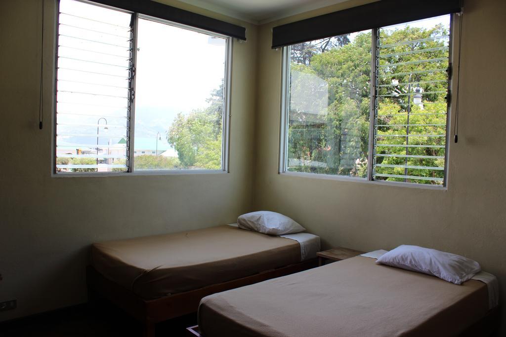 Hostel Casa Del Parque サンホセ エクステリア 写真
